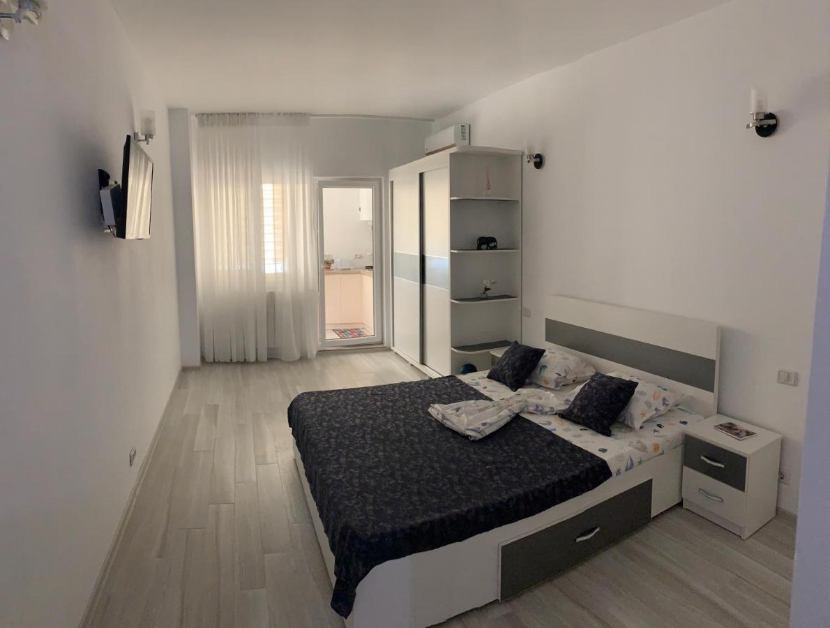 Sunny Garsoniera Apartment Западен Ефорие Екстериор снимка